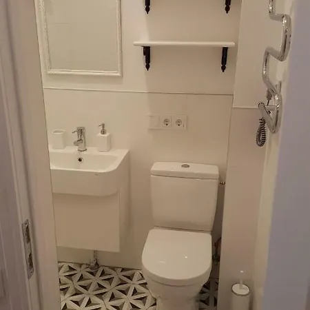 Apartment In Quiet Center Riga